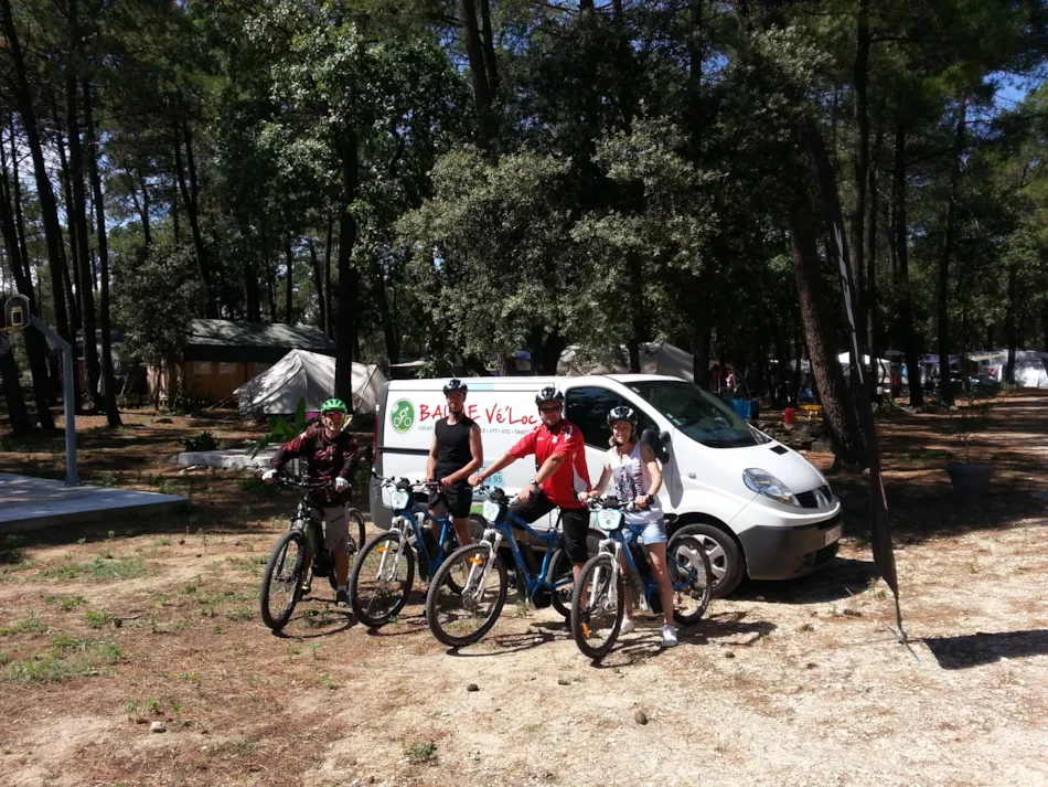 Camping La Simioune Vaucluse et Drome Provencale