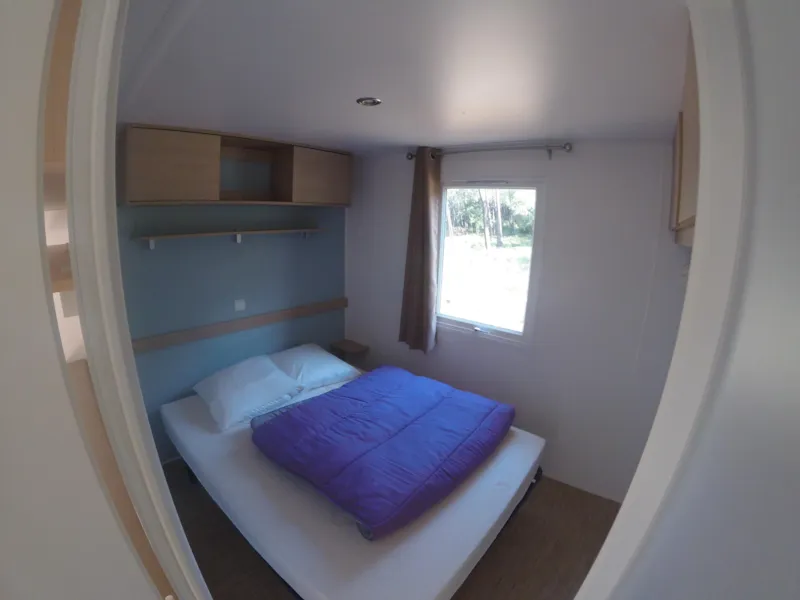 Mobil-Home Provence Climatisé -2 Chambres  + Tv (2 Adultes  + 2 Enfants)