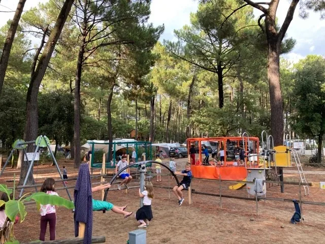 Camping La Simioune Vaucluse et Drome Provencale