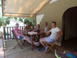Huuraccommodatie(s) - Bungalowtent Canada Zonder Sanitair - Camping DES CONCHES