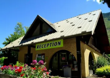 CAMPING LES ECRINS - image n°2 - Camping Direct