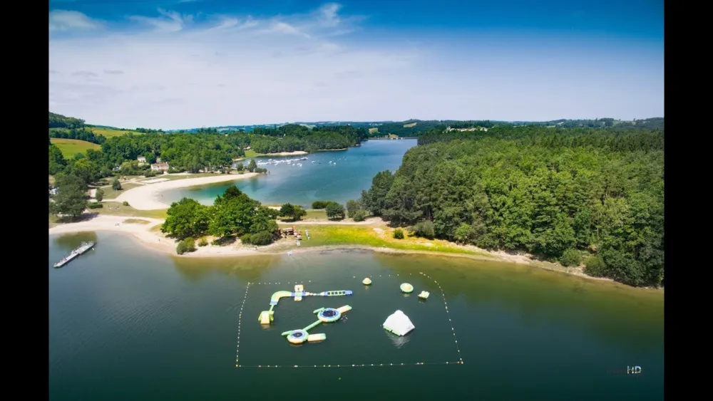 Camping Les Rives du lac Cantalès