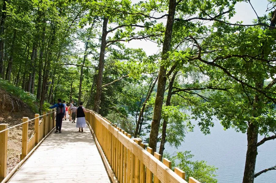 Camping Les Rives du lac Cantalès