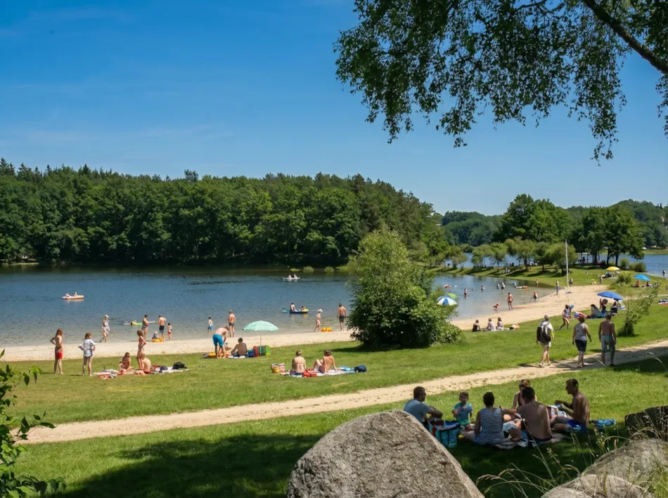 Camping Les Rives du lac Cantalès