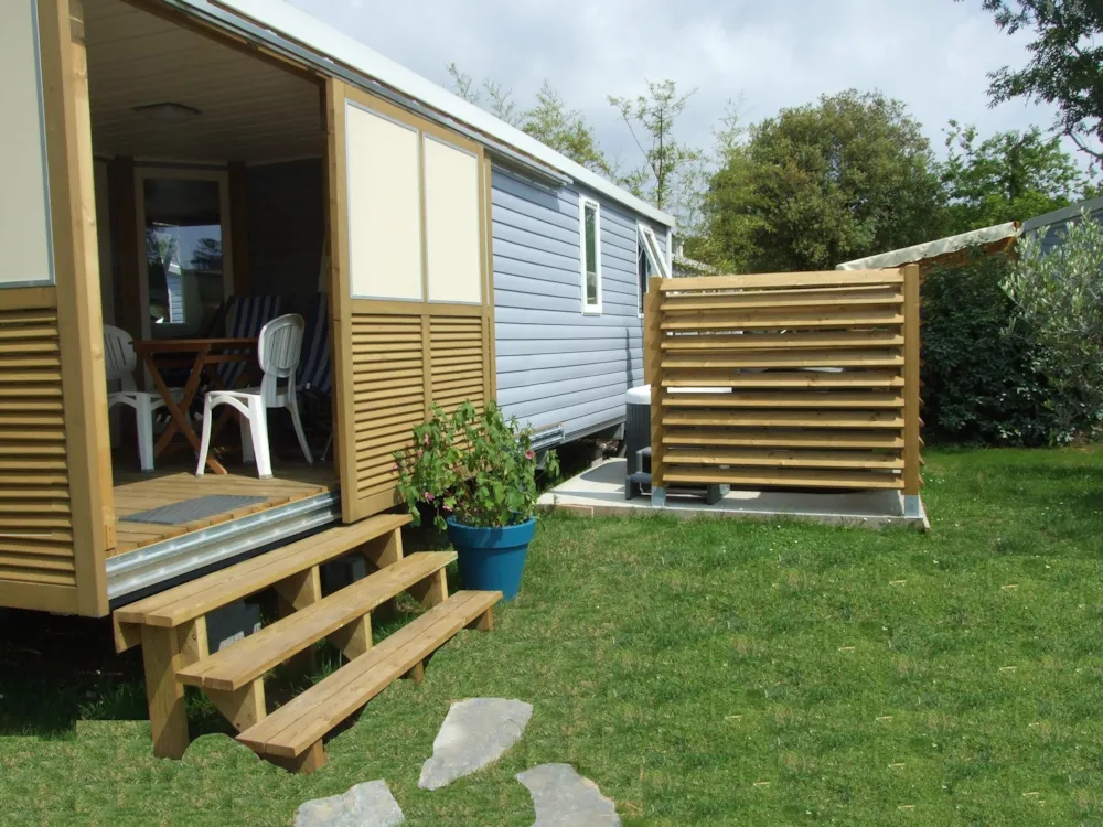 Location - Mobil-Home Atlantique Avec Jacuzzi - Camping le Sous Bois - Locations