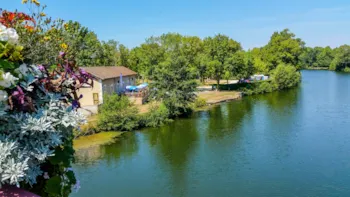 Camping LA CIGALINE - Ucamping
