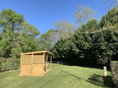 Premium pitch with river view + covered terrace — 4