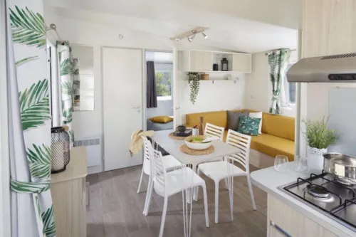 Accommodation - Mobile-Home 2 Bedrooms + Air-Conditioning. Arrival 4 P.M. Departure 10 A.M. - image n°2 - Camping Bois & Toilés