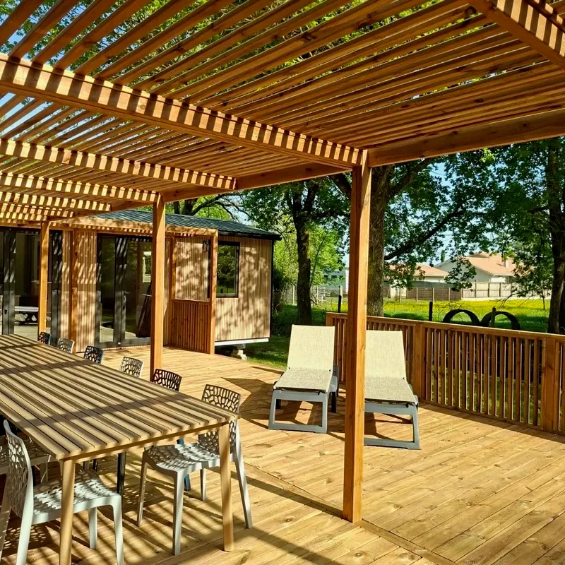 Mobil-Home "Le Grand Chai" 12 Pers.