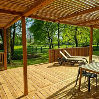 Mietunterkunft - Mobil-Home "Le Grand Chai" 12 Pers. - Camping Le Paradis