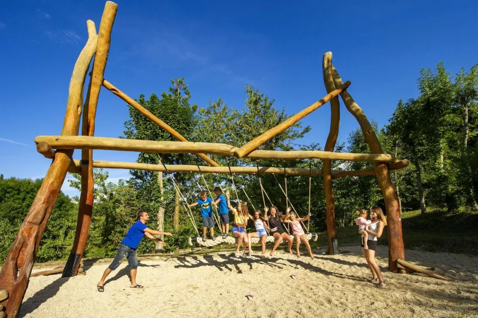 Capfun - Camping Les Falaises