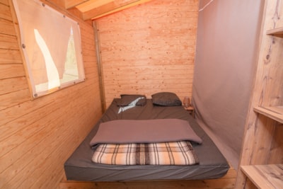 Lodge Tent