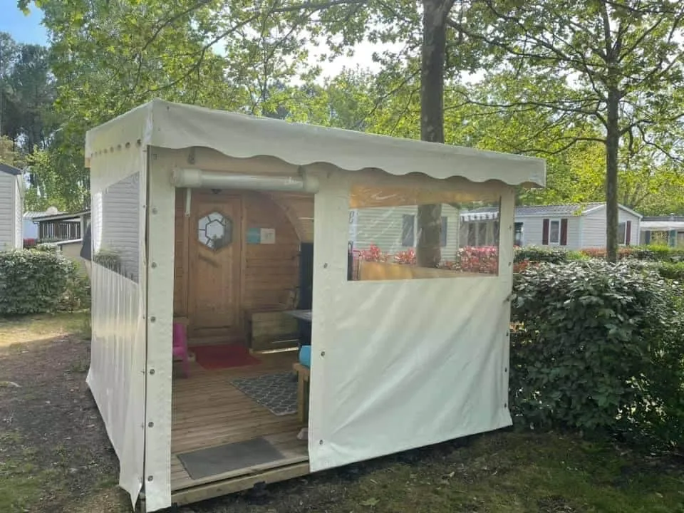 Huuraccommodatie(s) - Slaapvat 2 Trèfles 1 Slaapkamer - Zonder Privé Sanitair - Camping La Forêt Lahitte