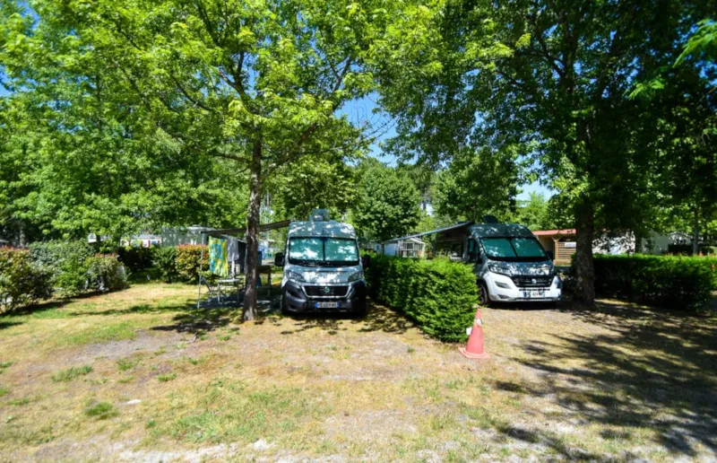 Emplacement 2 Trèfles - Electricité