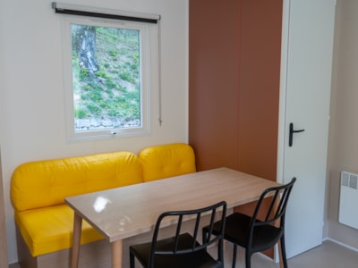 Cosy Mobile Home – 2 Bedrooms