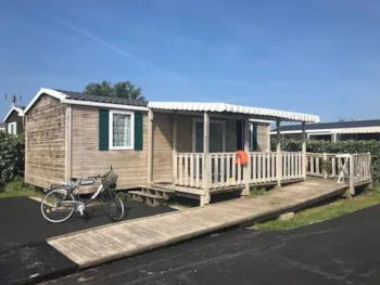 Location - Mobil-Home Confort Helios 32M² - 2 Chambres - Pmr – Adapté Pour Personnes À Mobilité Réduite + Terrasse Semi-Couverte 15M² - Flower Camping La Pointe du Talud