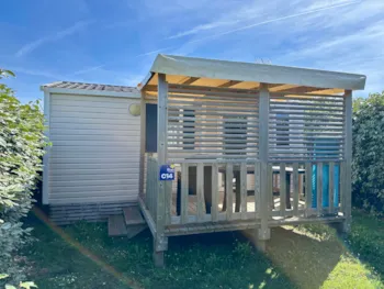 Mietunterkunft - Mobilheim Standard Neptune 25M² - 1 Zimmer + Überdachte Terrasse 9M² - Flower Camping La Pointe du Talud