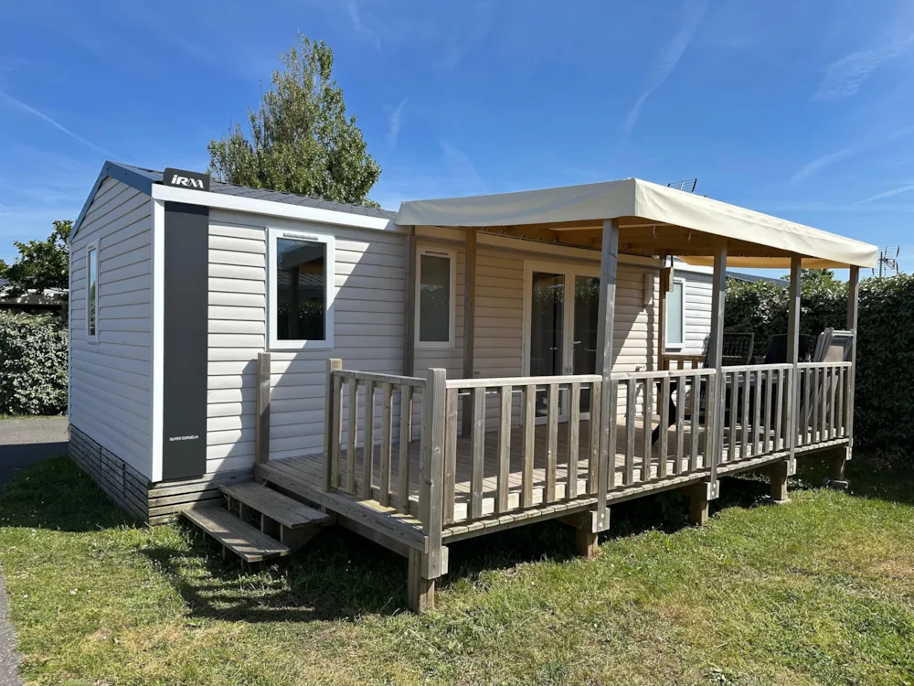 Location - Mobil-Home Confort Titania 30M² - 3 Chambres + Terrasse Semi-Couverte 15M² - Flower Camping La Pointe du Talud