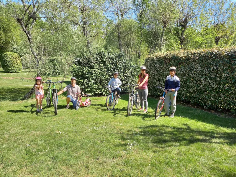 Nuit Étape Rando 1 Personne Tarif  Avec Électricité (À Vélo Ou À Pied Sans Véhicule Moteur)