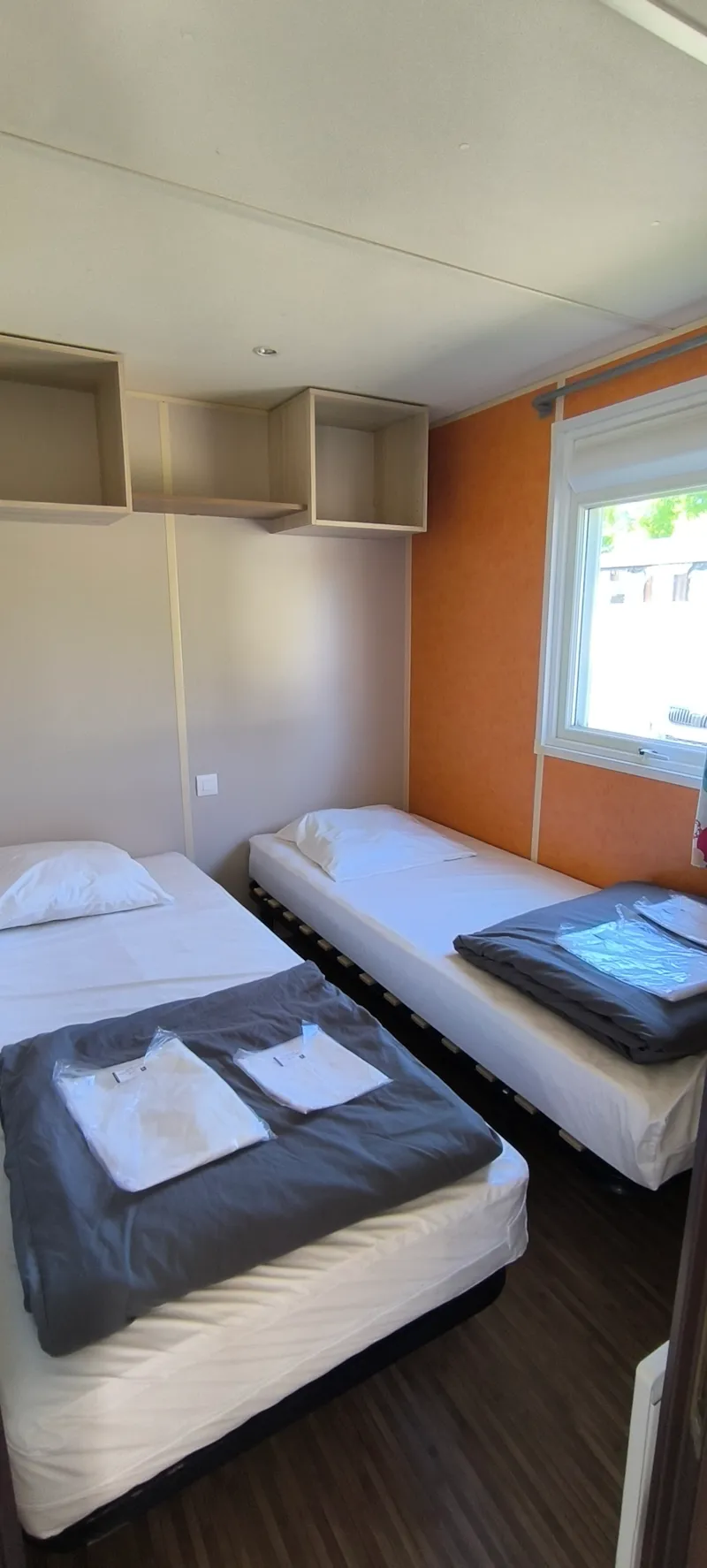 Mobil Home Eco (2 Chambres) 4 Pers