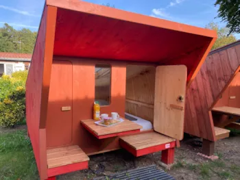 Mietunterkunft - Zwischenstopp-Hütte - Ohne Sanitäranlagen - CAMPING LA FALOISE