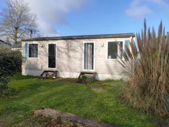 Mietunterkunft - Hotelmodul - 12 M² - 1 Schlafzimmer - CAMPING LA FALOISE
