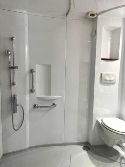 Mobile-home - 36m² - 2 bedrooms - adapted to the people with reduced mobility