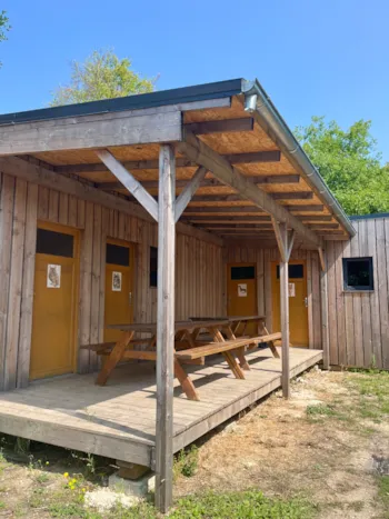 Mietunterkunft - Bett In Schlafsälen - CAMPING LA FALOISE