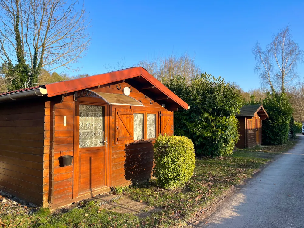 Location - Chalet - 20M² - 1 Chambre - CAMPING LA FALOISE