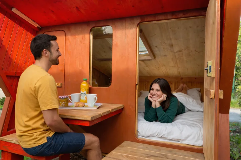 Location - Cabane Étape - Sans Sanitaires - CAMPING LA FALOISE