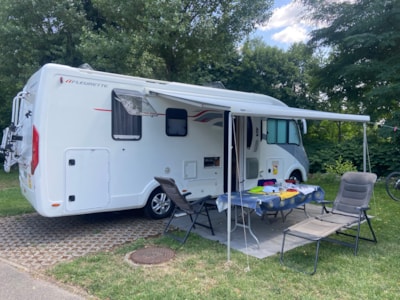 Camping Car Pitch 64m² (draining, filling and electricity 10A included) — 2
