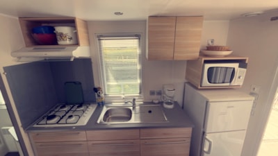 Air-conditioned mobile home O'hara 734 for 4 people with 2 bedrooms and built-in terrace — 3