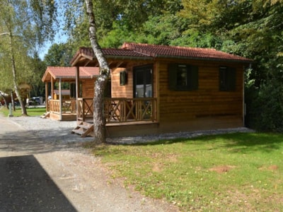 Chalet CONFORT Nelia 23 m² (1 Bedroom) + sheltered terrace 8 m² + air conditioning+ TV