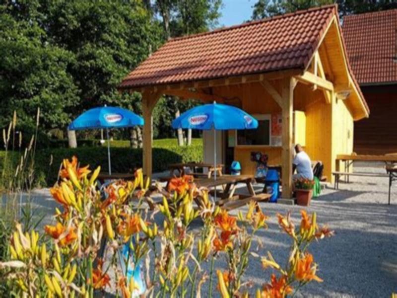 Services & amenities Flower Camping Du Lac De La Seigneurie - Leval