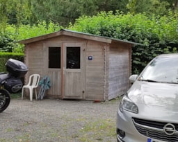 Accommodation - Small Traveller's Hut - Ideal For Hikers (Without Toilet Blocks) - Flower Camping du Lac de la Seigneurie