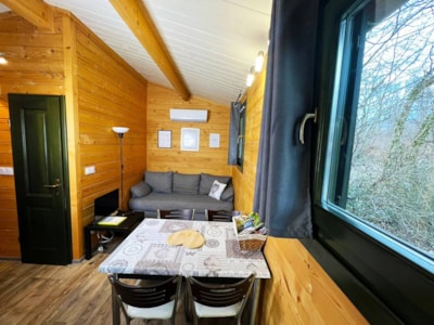 Chalet CONFORT Nelia 23 m² (1 Bedroom) + sheltered terrace 8 m² + air conditioning+ TV