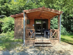 Alojamiento - Chalet Confort Nelia 23 M² (1 Habitación) + Terraza Cubierta  8 M² + Aire Acondicionado + Tv - Flower Camping du Lac de la Seigneurie
