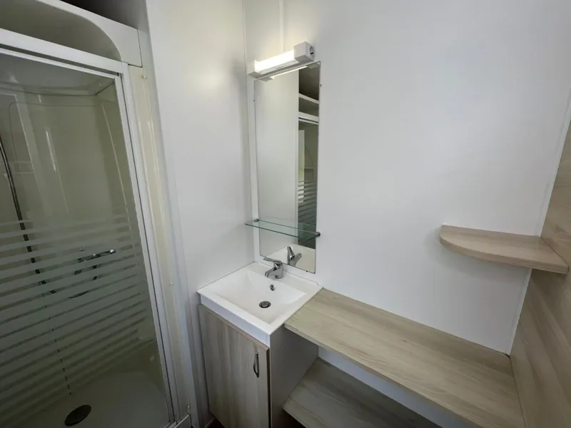 Mobil Home Bermudes Confort 30M² (3 Chambres) + Terrasse Semi Couverte De 18 M² + Tv