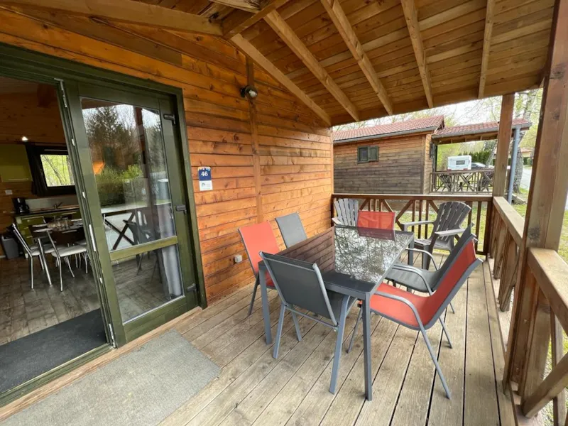 Chalet Savania Premium46 34 M² (2 Chambres) + Terrasse Couverte De 13 M² + Tv + Clim Réversible