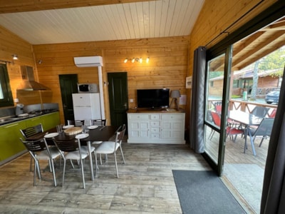 Chalet Savania PREMIUM46 34 m² (2 Bedrooms) + covered Terrace 13 m² + TV + air conditioning