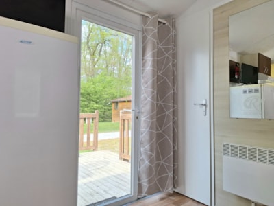 Mobile home Bermudes Confort 30m² (3 Bedrooms) + semi covered Terrace 18 m²+ TV