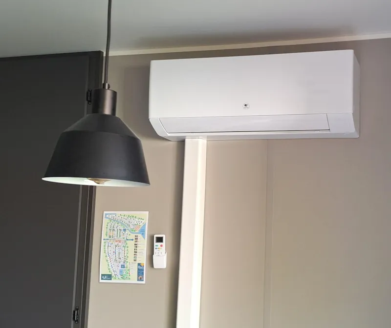 New// Mobil-Home Loggia Confort 32M² - 4 Personnes + Terrasse Intégrée  Couverte + Tv+ Lit160 + Clim