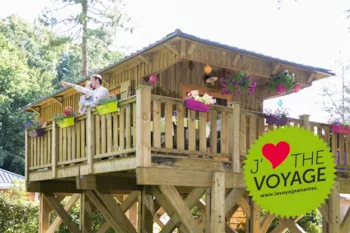 Mietunterkunft - La Cabane Du Voyage - Hütte 1 Zimmer 24M² + Terrasse 16M² - NANTES CAMPING