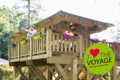 La Cabane du Voyage - Wooden hut 1 bedroom 24m² + terrace 16m²