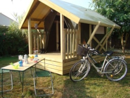 Location - Tente Nomad 7 M² / 1 Chambre - Terrasse (Sans Sanitaires Privatifs) - NANTES CAMPING