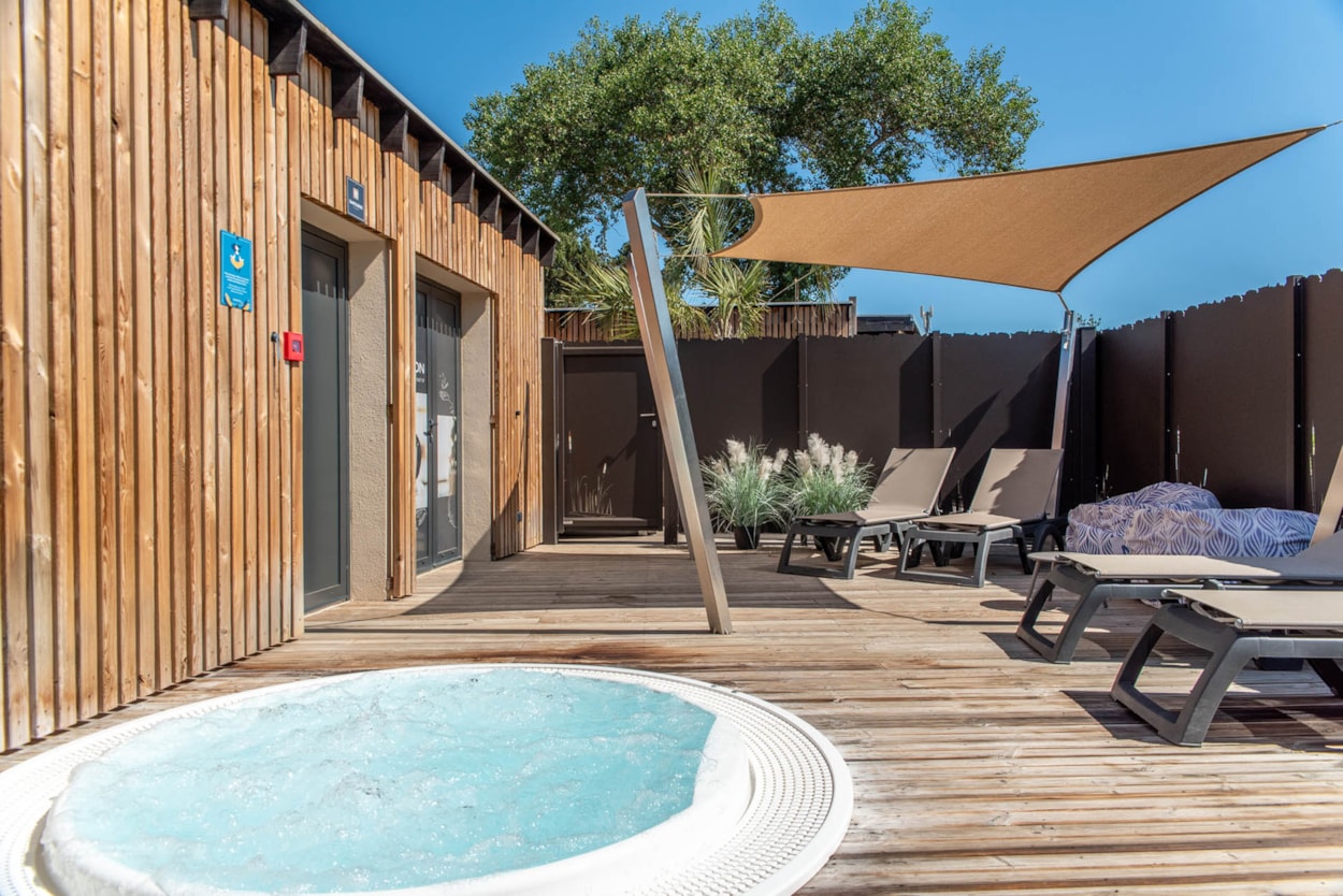 Camping Club Les Tamaris - MS Vacances