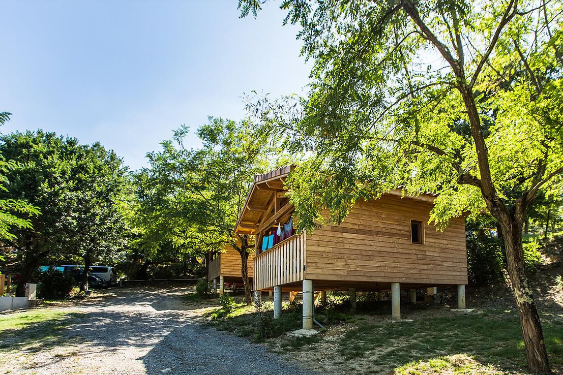 Camping LES CHENES — Photo 2