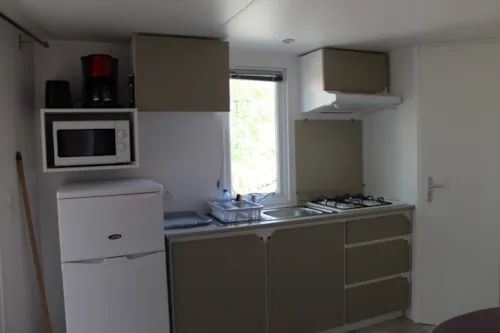 Huuraccommodatie(s) - Stacaravan - image n°2 - Camping LES CHENES
