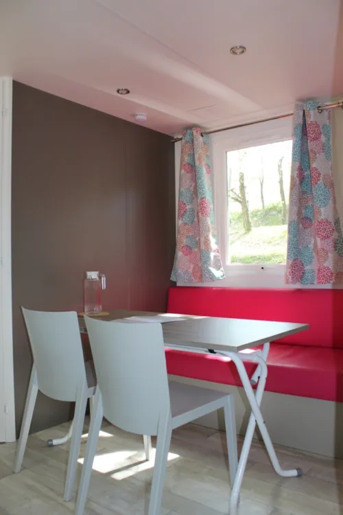 Huuraccommodatie(s) - Stacaravan - image n°3 - Camping LES CHENES
