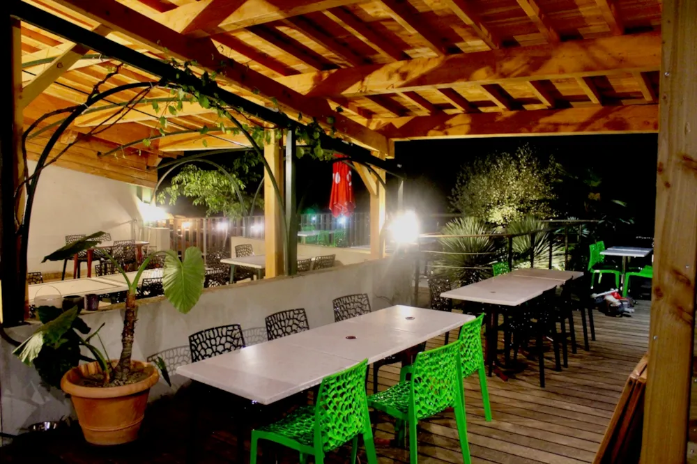 Camping LES CHENES - image n°3 - Ardeche